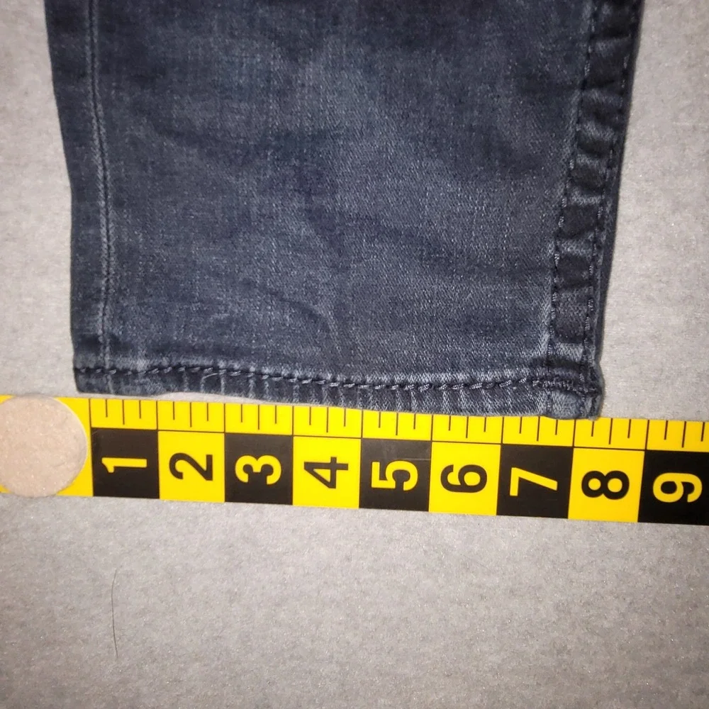 True Religion Geno Relaxed Slim Jeans Mens 34 Dark Wash Denim Whiskered Blue